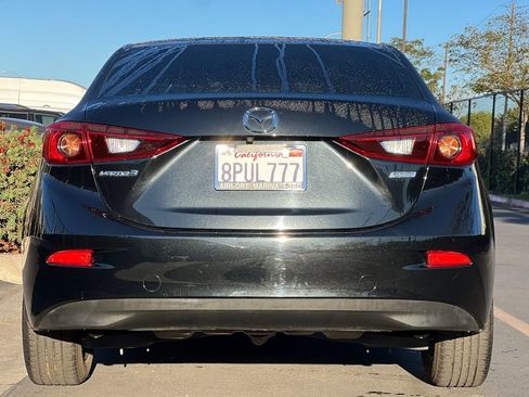 Used 2016 MAZDA MAZDA3 i Sport w/ Preferred Equipment Package image 7