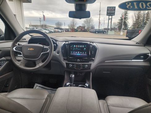 Used 2018 Chevrolet Traverse LT w/ LPO, Floor Liner Package image 20
