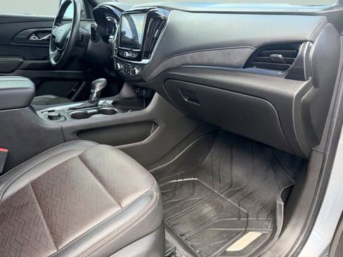 Certified 2023 Chevrolet Traverse High Country image 17