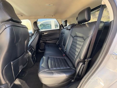 Certified 2024 Ford Edge SEL image 25
