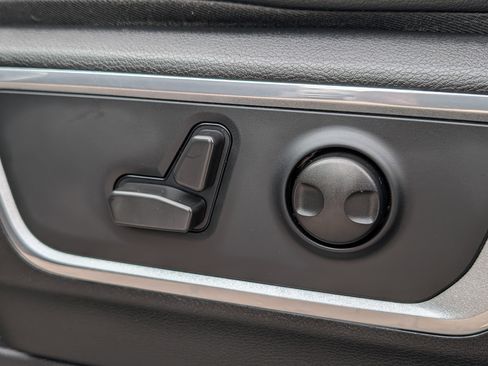 Used 2022 RAM 1500 Laramie AWD/4WD image 20