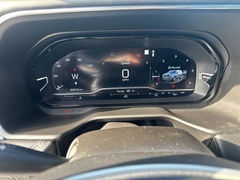 Used 2022 GMC Yukon XL Denali w/ Denali Ultimate Package image 13