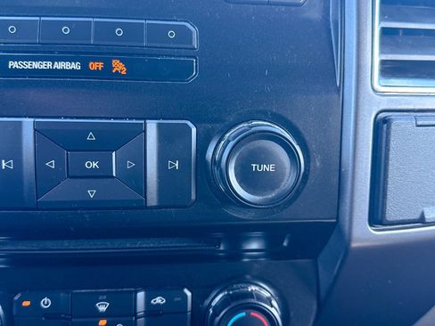 Used 2015 Ford F150 XLT w/ Equipment Group 301A Mid image 28