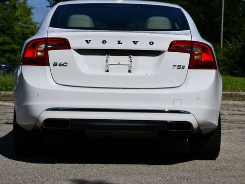 Used 2016 Volvo S60 T5 Inscription Platinum w/ Climate Package FWD image 6