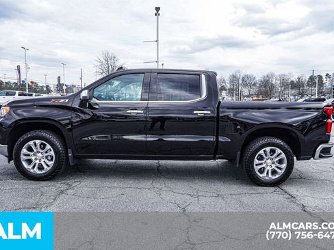 Used 2025 Chevrolet Silverado 1500 LTZ w/ LTZ Premium Package image 10