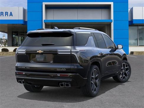 New 2026 Chevrolet Traverse High Country w/ LPO, Floor Liner Package image 4