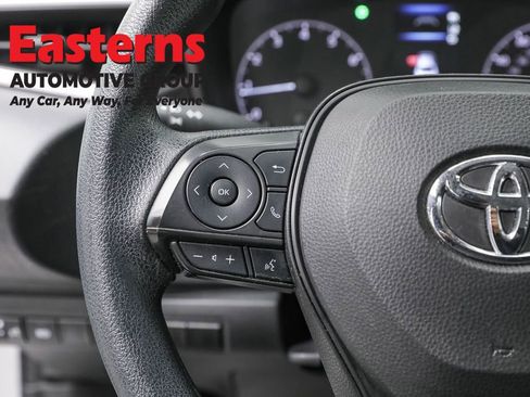 Used 2023 Toyota Corolla LE image 15