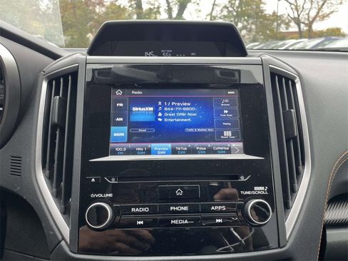 Used 2023 Subaru Crosstrek 2.0i Premium image 24