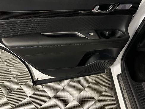 Used 2024 Hyundai Palisade Calligraphy image 28