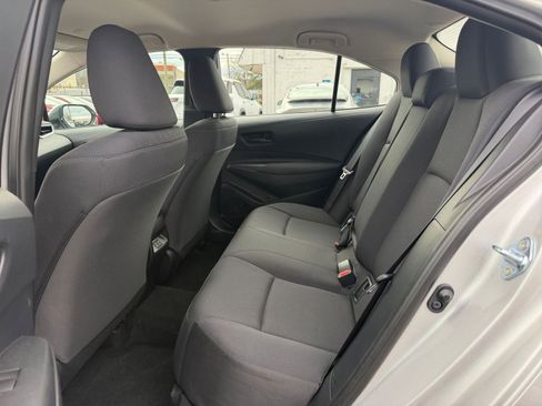 Used 2025 Toyota Corolla LE image 23