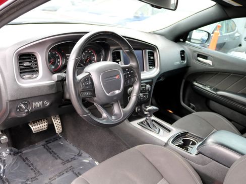 Used 2022 Dodge Charger GT w/ Blacktop Package image 27