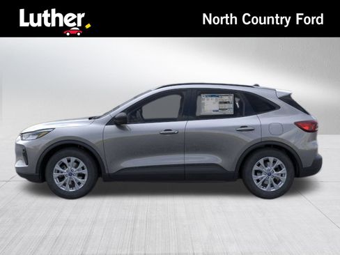 New 2026 Ford Escape Active w/ Active Premium Tech Pack AWD/4WD image 3