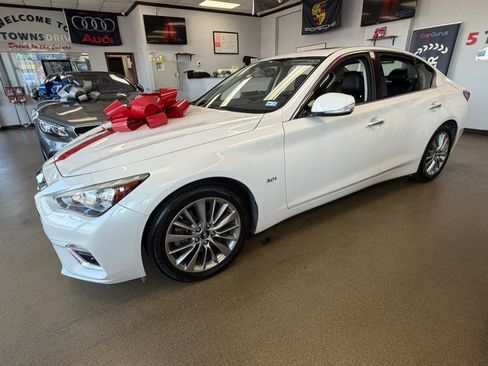 Used 2018 INFINITI Q50 Luxe AWD/4WD image 8