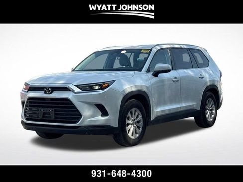 Used 2024 Toyota Grand Highlander AWD image 1