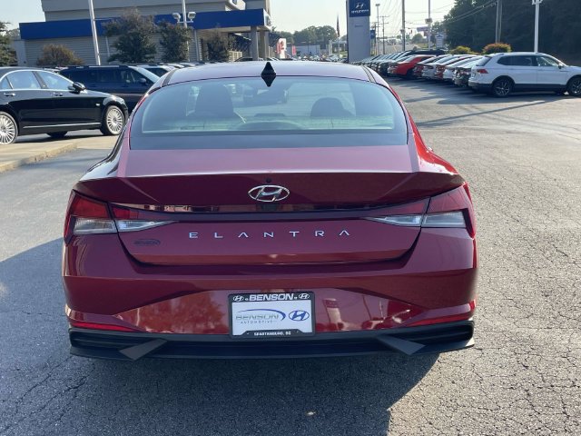 Certified 2023 Hyundai Elantra SEL FWD image 5