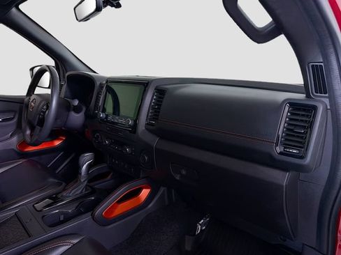Used 2023 Nissan Frontier PRO-4X w/ Pro-4X Premium Package AWD/4WD image 31