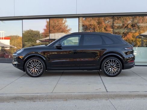 New 2026 Porsche Cayenne image 2