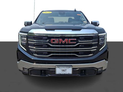 Used 2025 GMC Sierra 1500 SLT AWD/4WD image 2