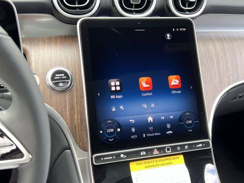 Used 2026 Mercedes-Benz GLC 300 4MATIC image 18