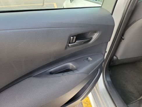 Used 2024 Toyota Corolla LE FWD image 18