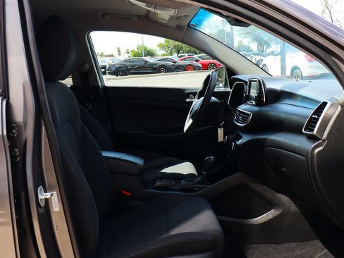 Used 2020 Hyundai Tucson SE FWD image 25