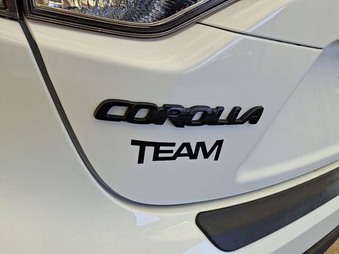 Certified 2024 Toyota Corolla LE image 23