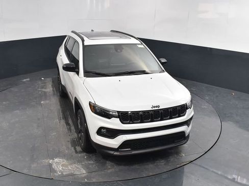 New 2026 Jeep Compass Latitude w/ Sun and Sound Group image 33