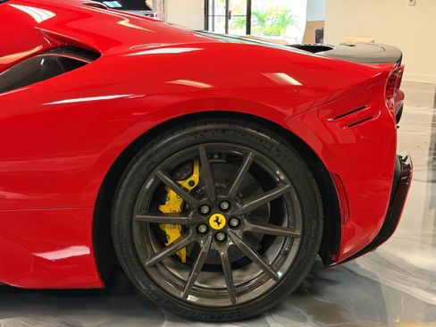 Used 2023 Ferrari SF90 Stradale AWD/4WD image 10