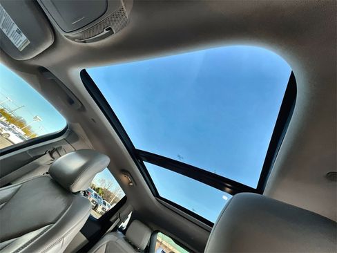 Used 2019 Lincoln Nautilus Reserve w/ Ultimate Package image 24