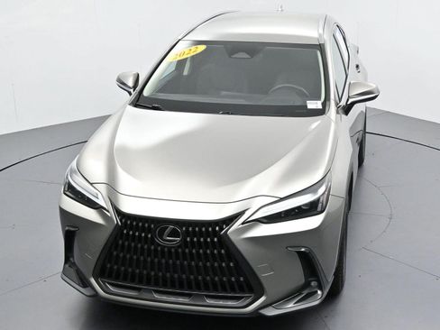 Used 2022 Lexus NX 250 FWD w/ Towing Package (2000 Lbs) image 40