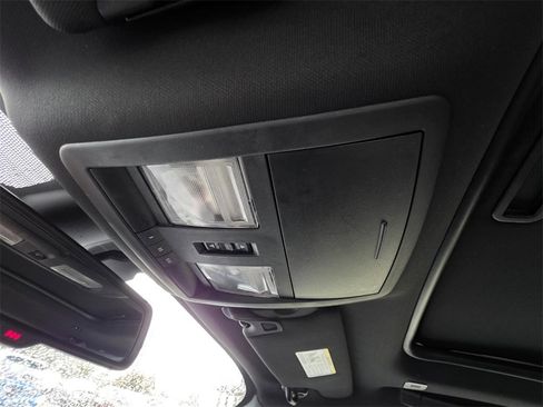 Used 2020 Dodge Challenger GT image 33