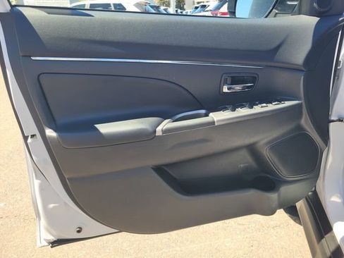 Used 2024 Mitsubishi Outlander Sport SE AWD/4WD image 18