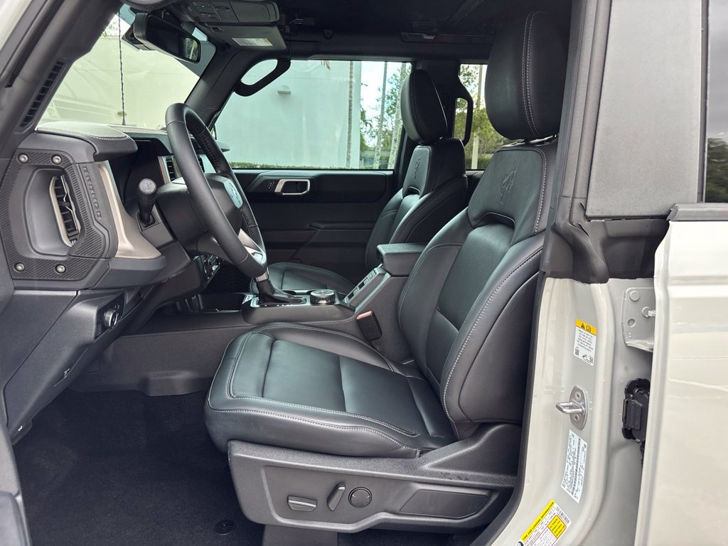 Used 2026 Ford Bronco Outer Banks AWD/4WD image 15