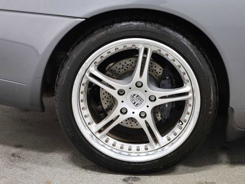 Used 2001 Porsche 911 Carrera image 34