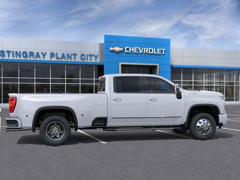 New 2026 Chevrolet Silverado 3500 High Country w/ Technology Package AWD/4WD image 5