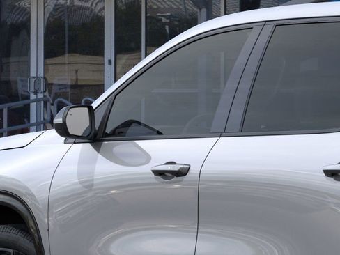 New 2026 Chevrolet Traverse RS image 12