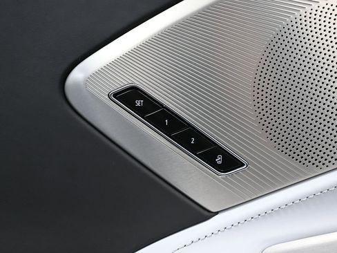 Used 2023 Chevrolet Corvette Stingray Premium Cpe w/ Z51 Performance Package image 21