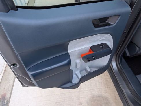 Used 2022 Ford Maverick XLT w/ Equipment Group 300A Standard image 22