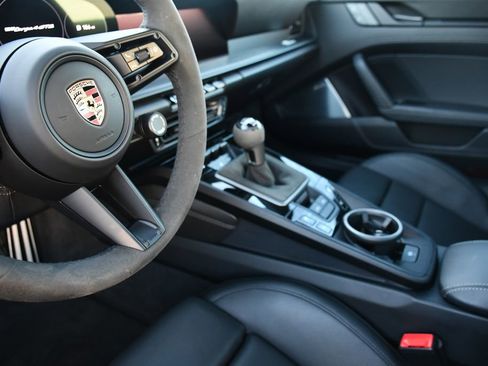 Used 2023 Porsche 911 50th Anniversary Edition image 15