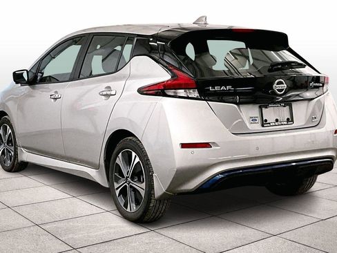 Used 2021 Nissan Leaf SV Plus w/ SV Plus Technology Package image 10