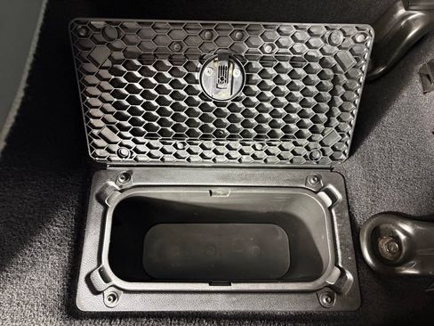 Used 2019 RAM 1500 Classic SLT RWD image 46