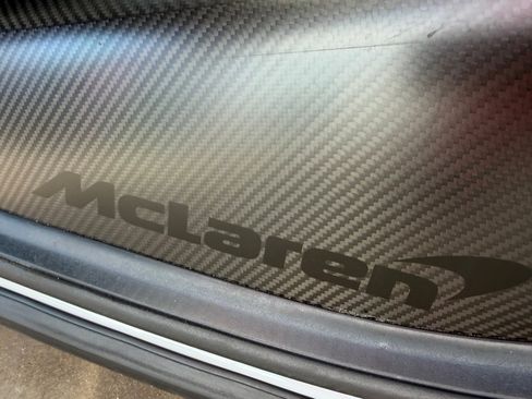 Used 2020 McLaren GT RWD image 11