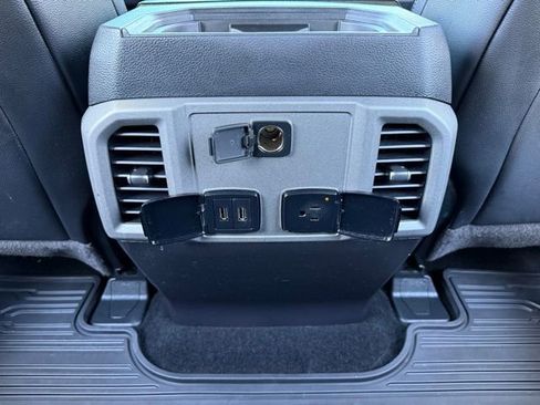 Certified 2018 Ford F150 Raptor w/ Equipment Group 801A Mid image 20