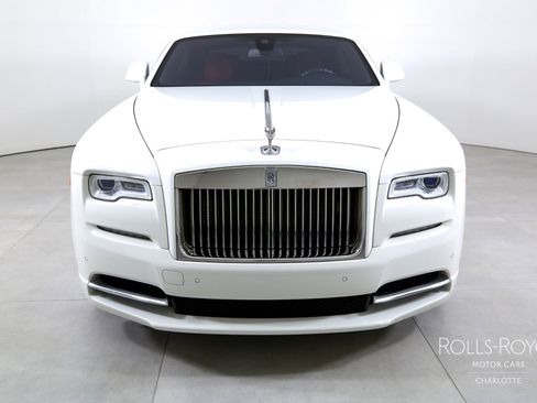 Used 2019 Rolls-Royce Wraith image 7
