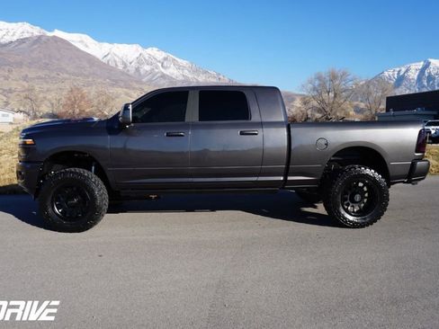 Used 2026 RAM 3500 Laramie image 5