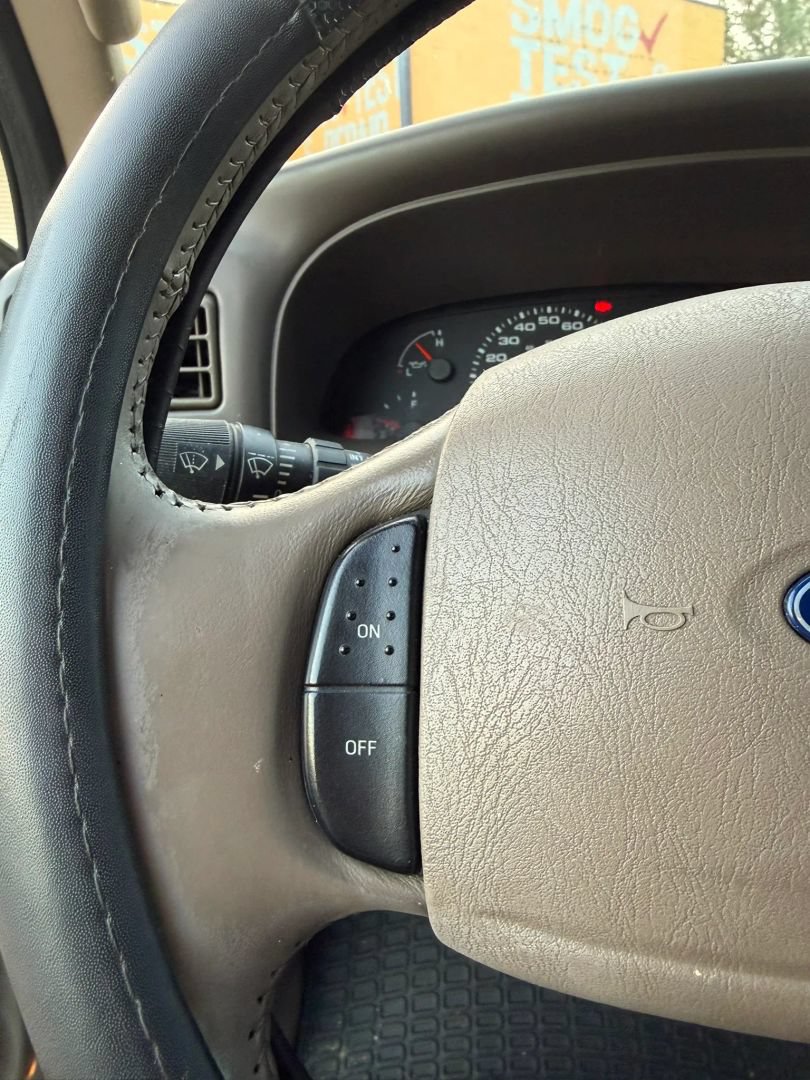 Used 2003 Ford Excursion Eddie Bauer RWD image 24