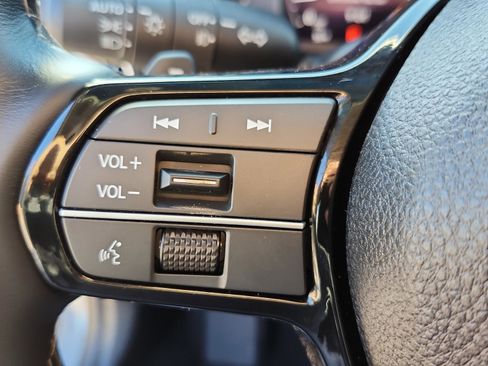 Used 2022 Honda Civic Touring image 18