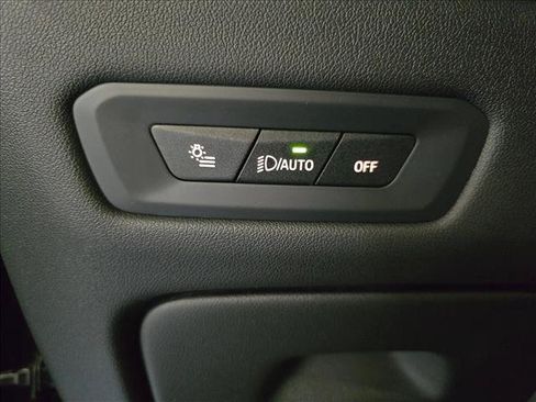 Used 2024 BMW X5 xDrive40i w/ M Sport Package AWD/4WD image 27