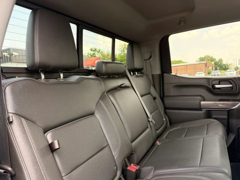 Used 2021 Chevrolet Silverado 1500 LTZ AWD/4WD image 33