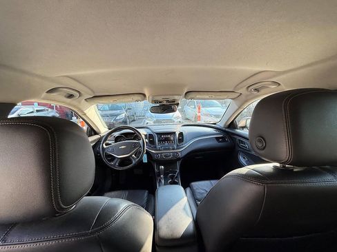 Used 2017 Chevrolet Impala LT w/ Leather Package image 4